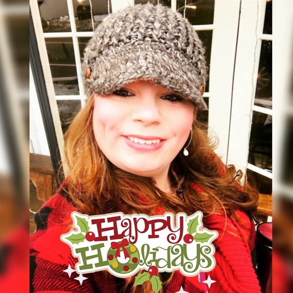 Hi Im Aaron! A kind, loving, transitioning soul! - Picture 7 of 11